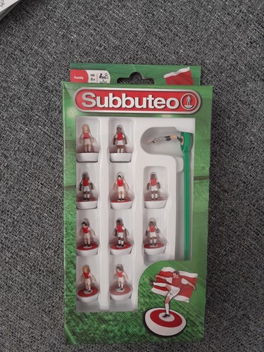 Subbuteo football team - subbuteo, and
