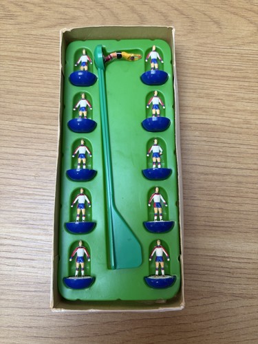 Subbuteo team c100 ref 317 - team,