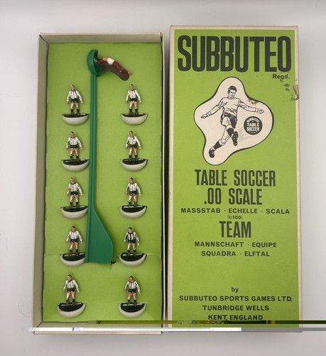 Subbuteo scale team c 100 - scale,