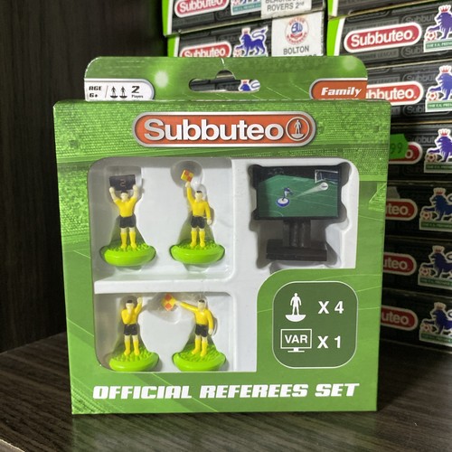 Subbuteo item modern ref - item-,