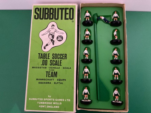 Subbuteo team ref 154 - subbuteo,