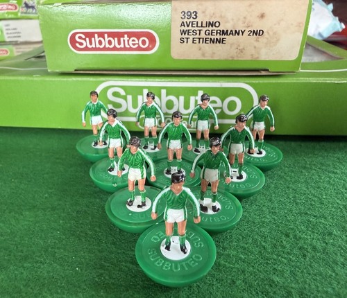 Subbuteo lightweight team 393 - subbuteo,