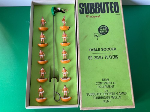 Subbuteo team ref 13 - hw,