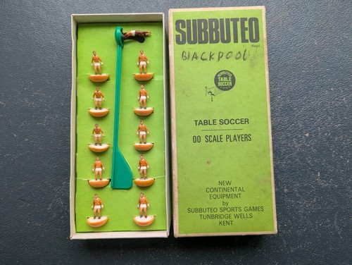 Subbuteo heavyweight ref - , 13