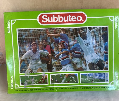 Subbuteo football game team - football,